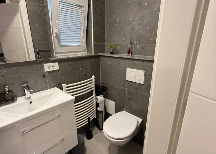 Apartmaji Mas 1 アパート